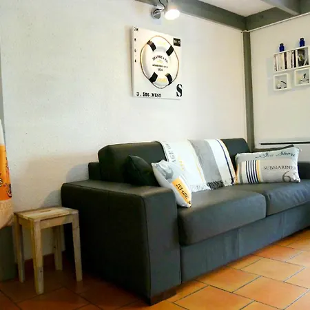 Charming Studio Le Mas De La Mer شقة *